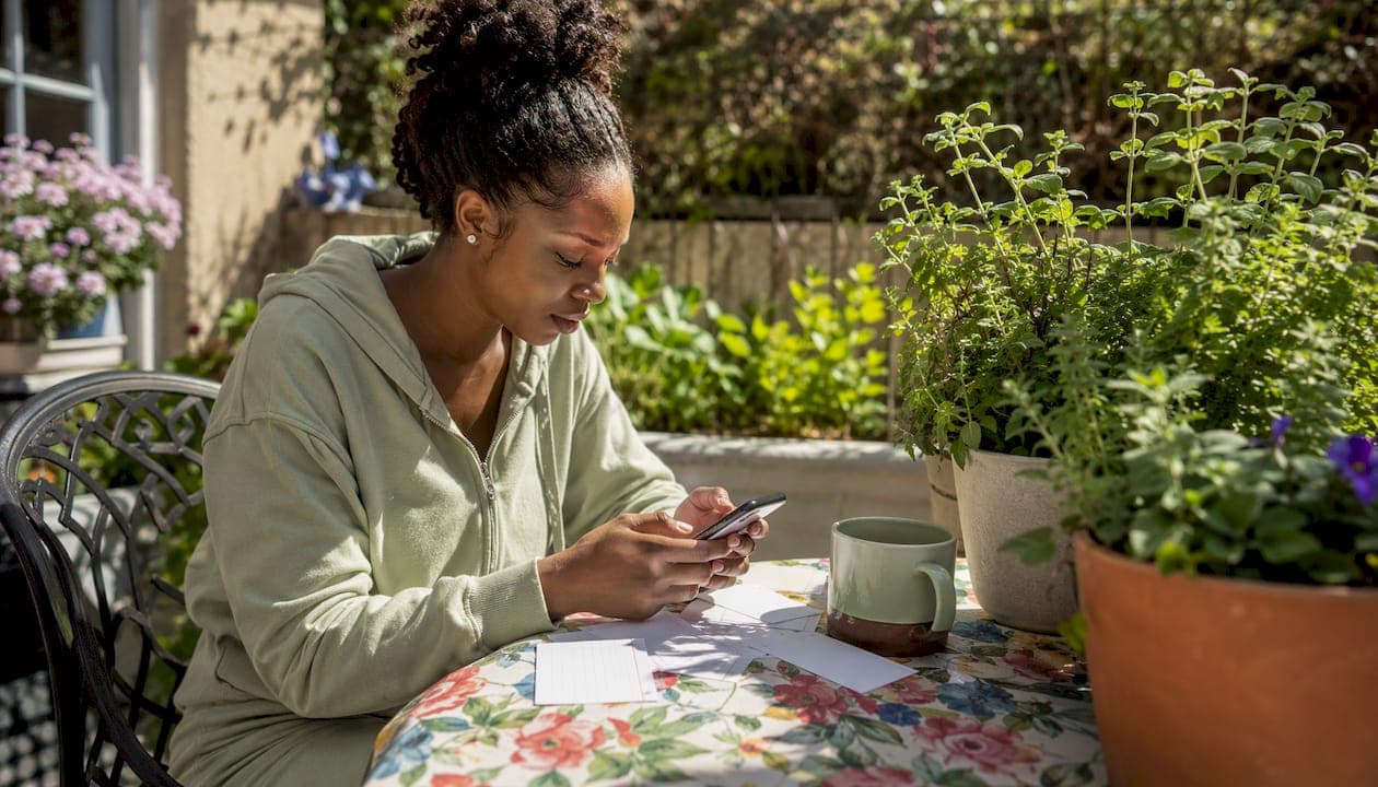 Best Alternatives to Stickk for Daily Affirmation Challenges